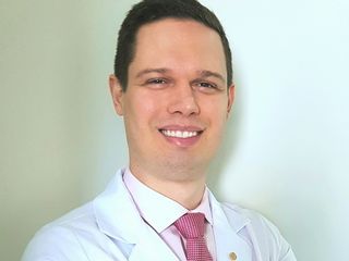 Dr. Matheus Brun Costa - Cirurgia Plástica